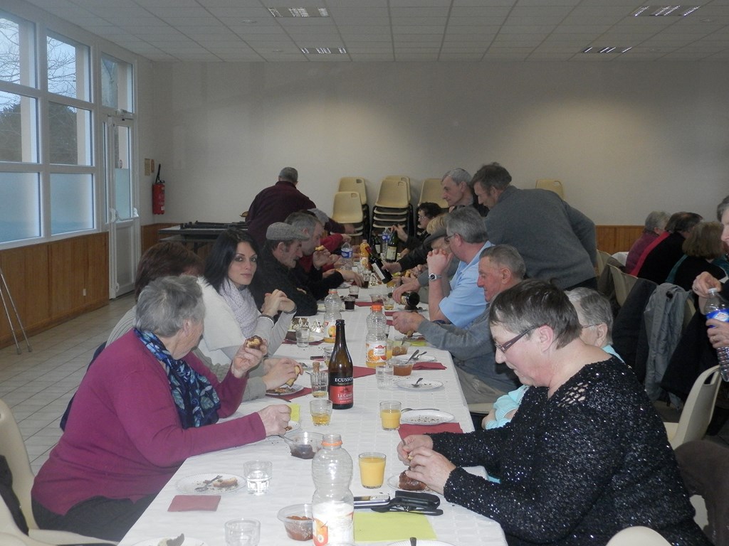 18 01 2015  Galettes des rois du comité des fêtes